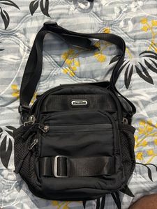 Sleek Black Crossbody Bag