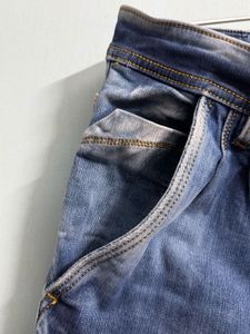 Faded Blue Jeans – Distressed Look