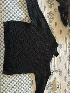 Chic Black Cable Knit Sweater