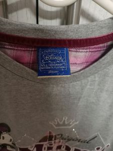 Minnie Mouse © Disney Printed T-Shirt no exchange