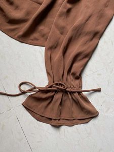 H&amp;M Boho Brown Ruffle Blouse