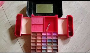 ADS Make-Up Kit