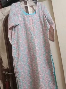 Beautiful Floral Print Kurta