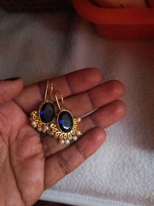 Elegant Blue Stone Pearl Earrings