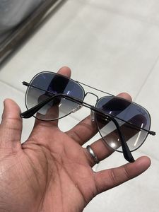 Ray-Ban Aviator Sunglasses