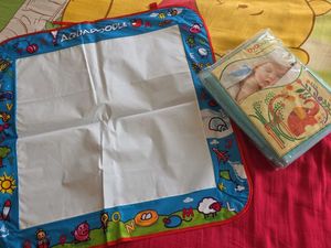 AquaDoodle Magic Drawing Mat& waterproof sheet