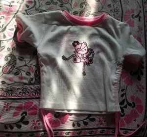 Cute Hello Kitty Graphic Crop Top😻