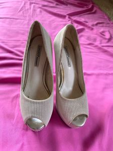 Peep-Toe stilleto Heels
