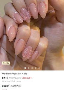 Medium Press On Nails 💅