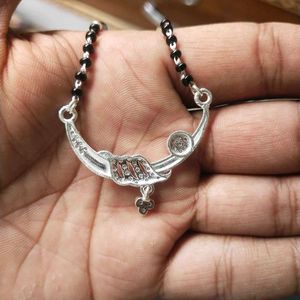 Pure Silver white stone Elegant Mangalsutra