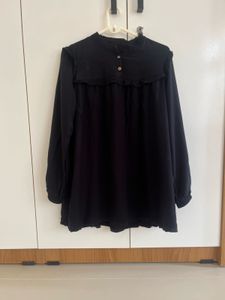 Chic Black Ruffled High Neck Top
