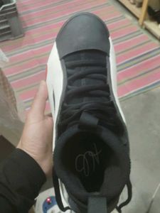 Adidas Harden volume 8