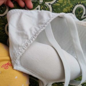 Comfortable White Bras (Set of 2)
