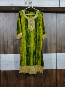 SET OF 2 Branded KURTA SETS NEW AND UNUSED