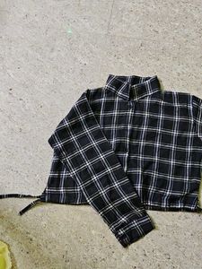 Checkered Crop Shirt