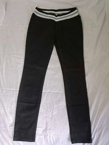 Comfortable Black Slim Fit Pants