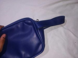 United Healthcare Blue Travel Toiletry Pouch