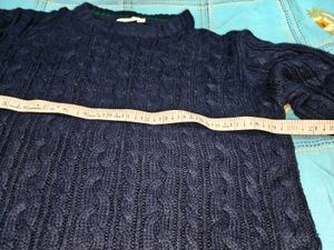 Navy Blue Cable Knit r and green sweaters 2
