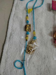 4 pairs of Rakhi for Bhaiya and Bhabhi