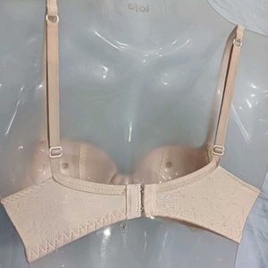 😍 Lace Trim Padded Bra