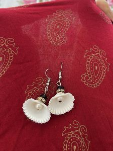 Seashell Dangle Earrings