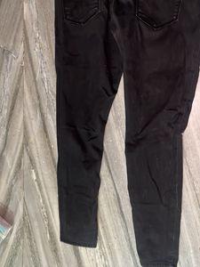 black distressed jeans