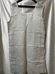 Elegant white Mirror Work Kurta