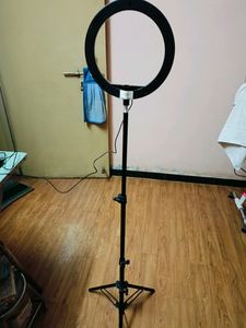 This Is NEW BOMBAY VANITY 10 INCH RING LIGHT