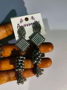 Silver Jhumka Earrings