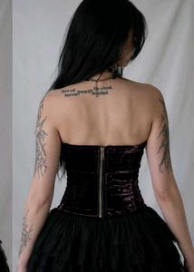 GOTHIC VELVET CORSET🖤🎗️