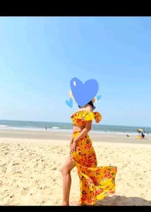 🏖️ Berrylush Yellow Floral 2-Piece Set