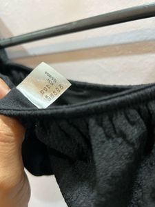 Black crop top