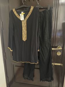 Elegant Black Embellished Kurta Set