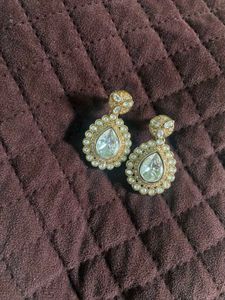Elegant Kundan Drop Earrings