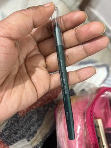 Swiss Beauty- Kajal Green Colour