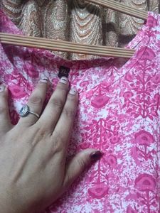 Vibrant Pink Floral Print Kurta