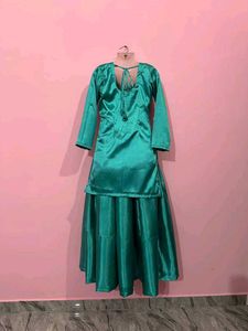 Elegant Teal Satin Kurta Skirt Set