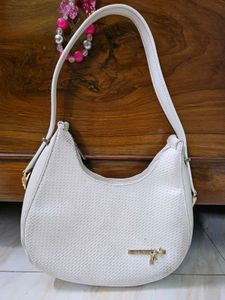 Chic White Shoulder Bag