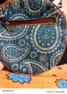 Round Sling Bag