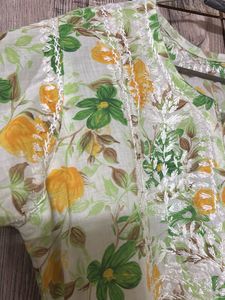 Floral Print Kurta with Embroidery