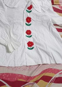 🎀beautiful a lion Korean style shirt 🎀