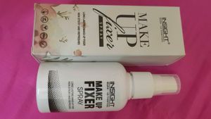 Insight Make Up Fixer Spray 💗