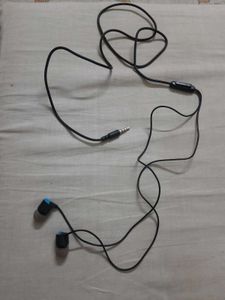 Wired Earphones with Mic