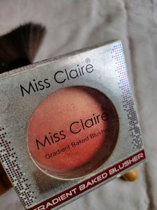 Miss Claire Gradient Baked Highlighter