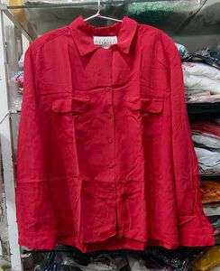 Chic Red Button-Up Shirt with Pockets