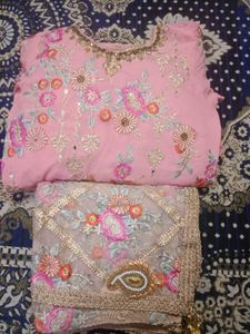 Elegant Pink Embroidered Kurta