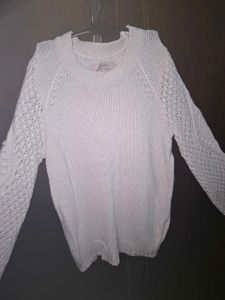 Whitw Textured Knit Sweater