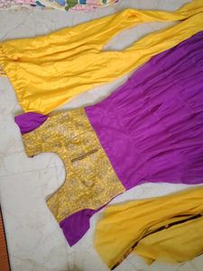 Girls Purple &amp; Yellow Anarkali Suit Set