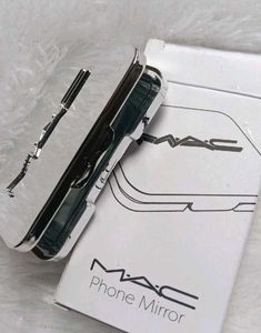 MAC phone mirror ♥️💕