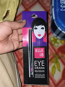 Elle 18 Eye Drama Bold Black Eyeliner